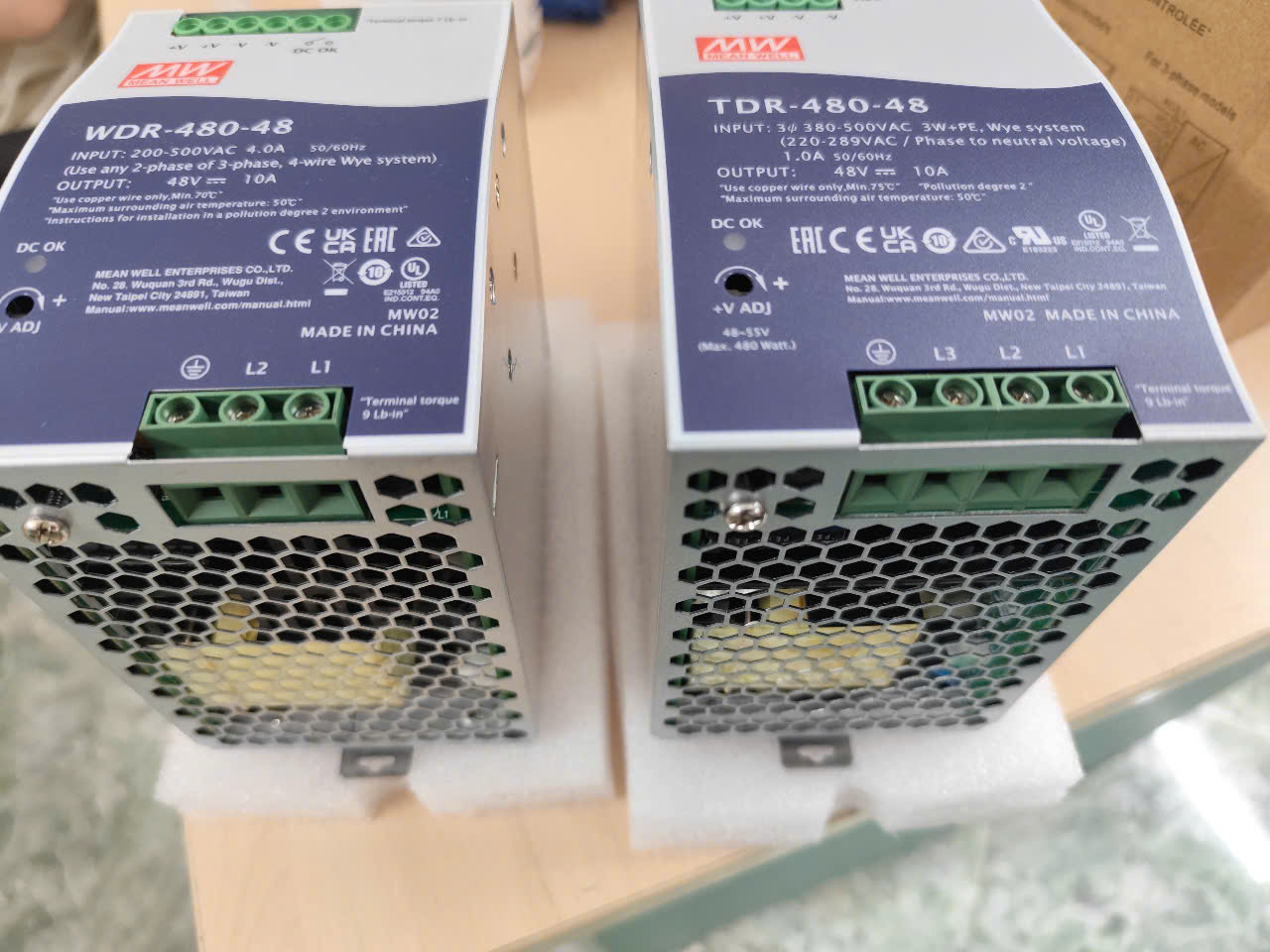 So Sánh Nguồn Meanwell TDR và WDR